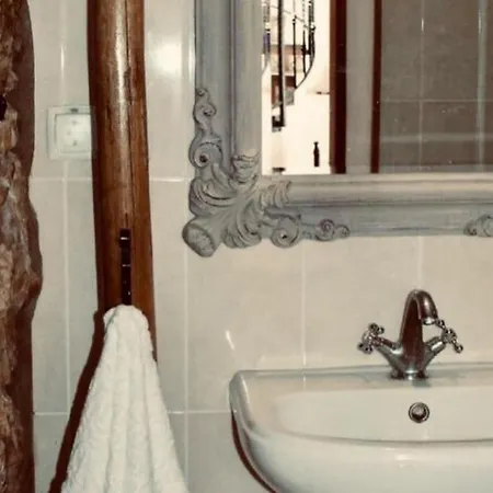 Σπίτι διακοπών Cozy House Sleeps 2 With Pet Friendly Option