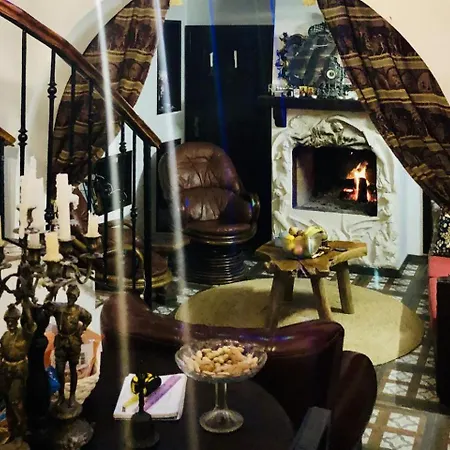 Cozy House Sleeps 2 With Pet Friendly Option 度假居 Mexilhoeira Grande