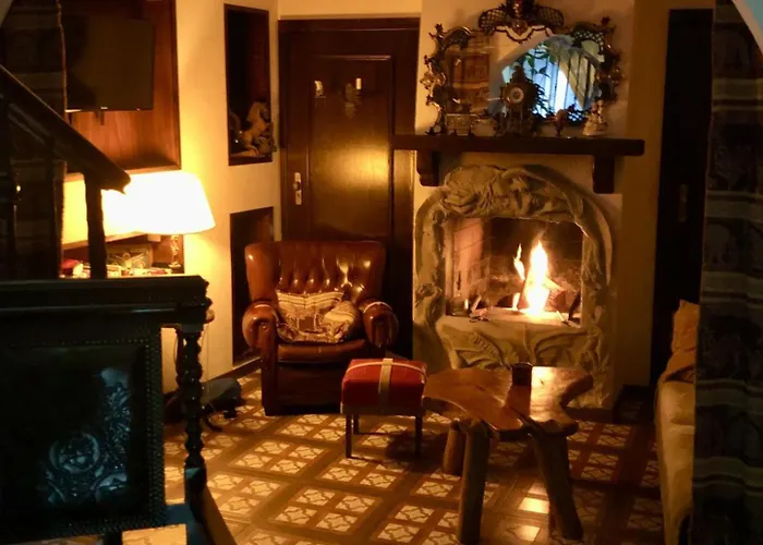 Cozy House Sleeps 2 With Pet Friendly Option Сasa de vacaciones *